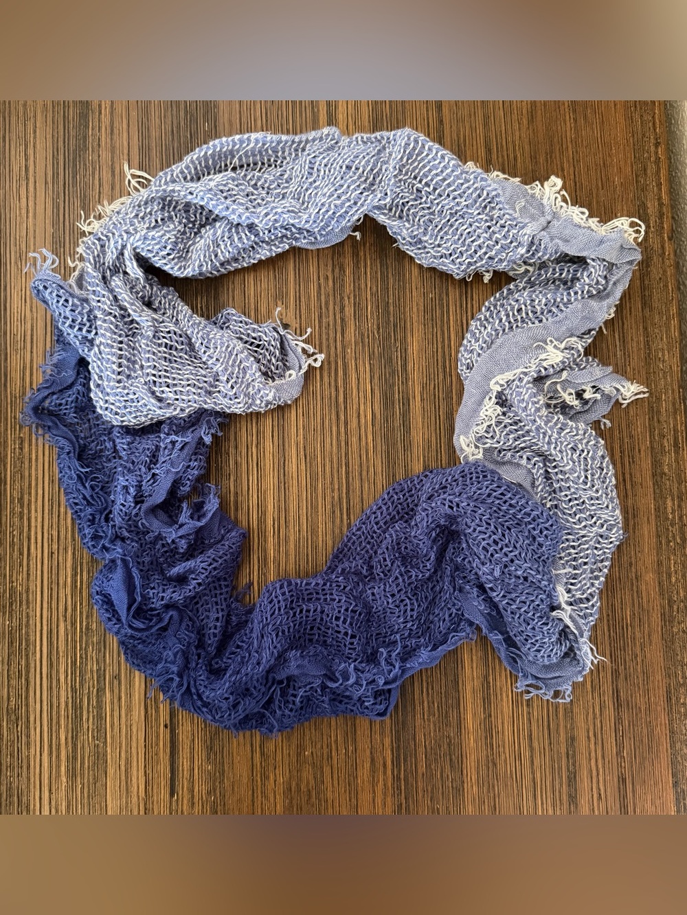 women’s OS blue ombré knit infinity scarf fringe y2k bohemian preppy craftcore